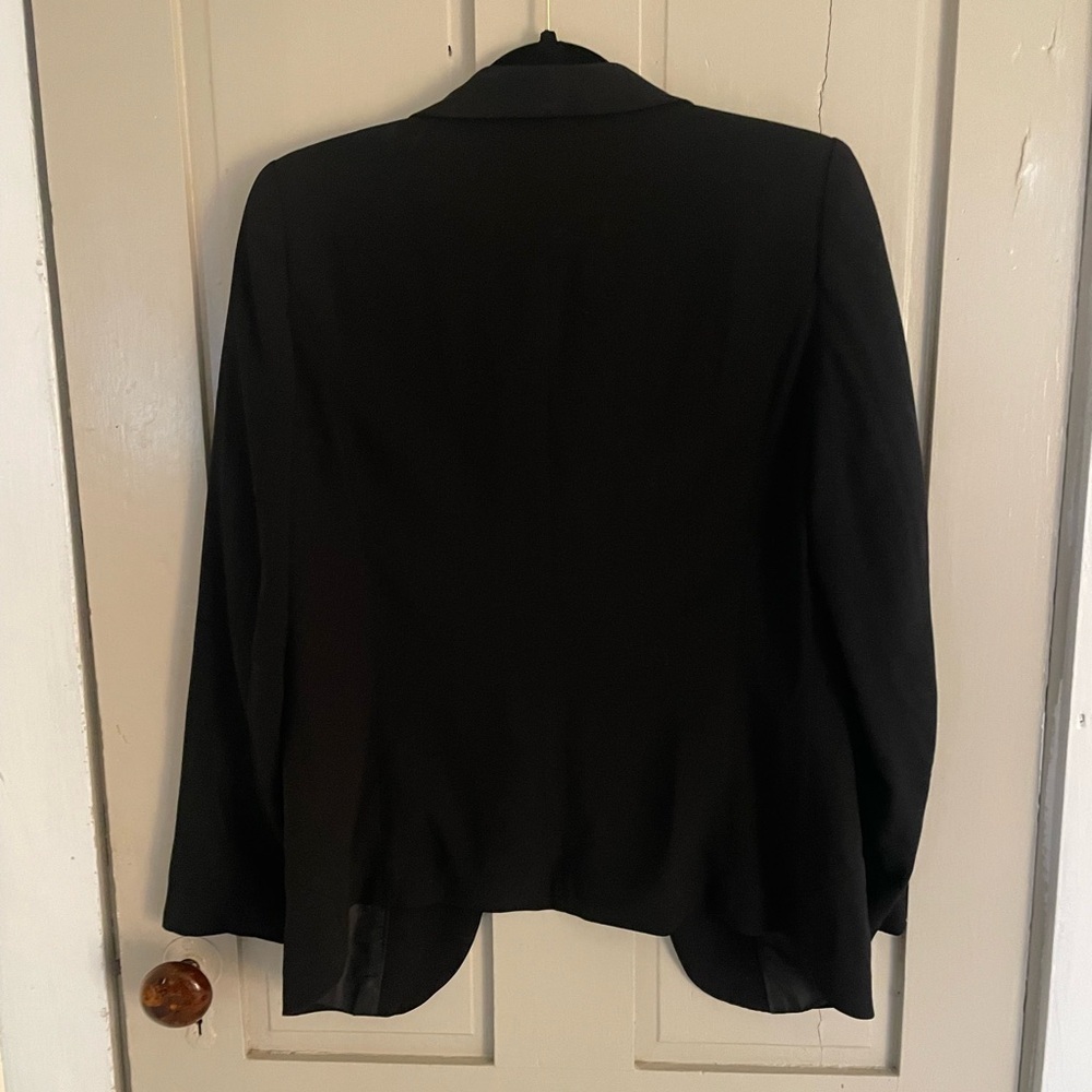 H&M Black Blazer with Notched Lapel and Relaxed Fit Work Girlboss Edgy Classy - Picture 12 of 12